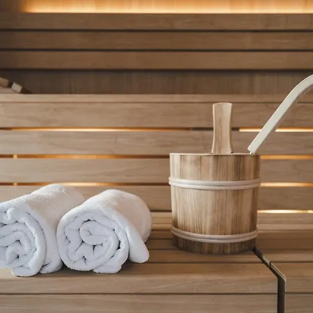 Evident Praegant 4 فندق 4*