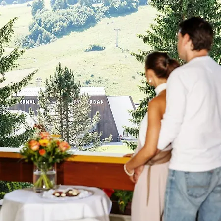 Evident Praegant 4 باد كلينكيرشهايم