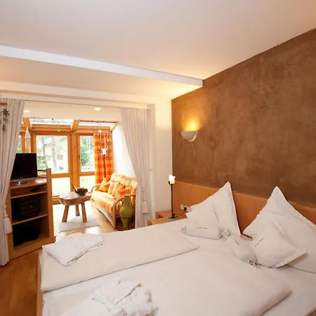 فندق Evident Praegant 4 4*