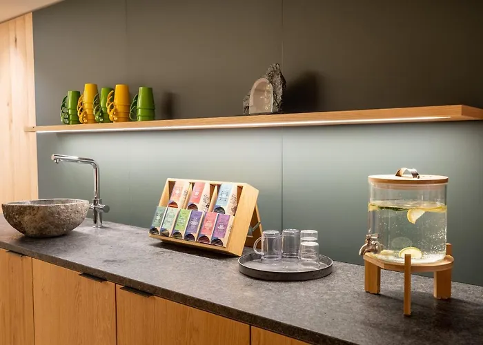 Evident Prägant 4-superior